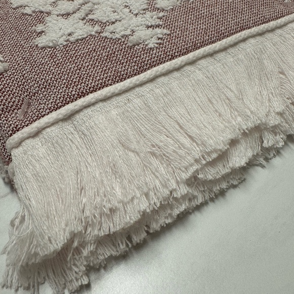 MADE IN TURKEY DECORATIVE HOLIDAY TOWEL SET OF 2 - Picture 5 of 10